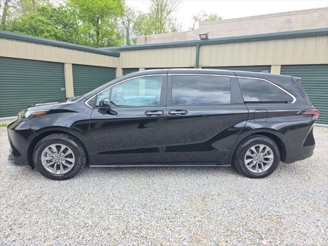 2025 Toyota Sienna XLE 7 Passenger
