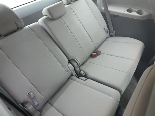 2017 Toyota Sienna XLE 8 Passenger
