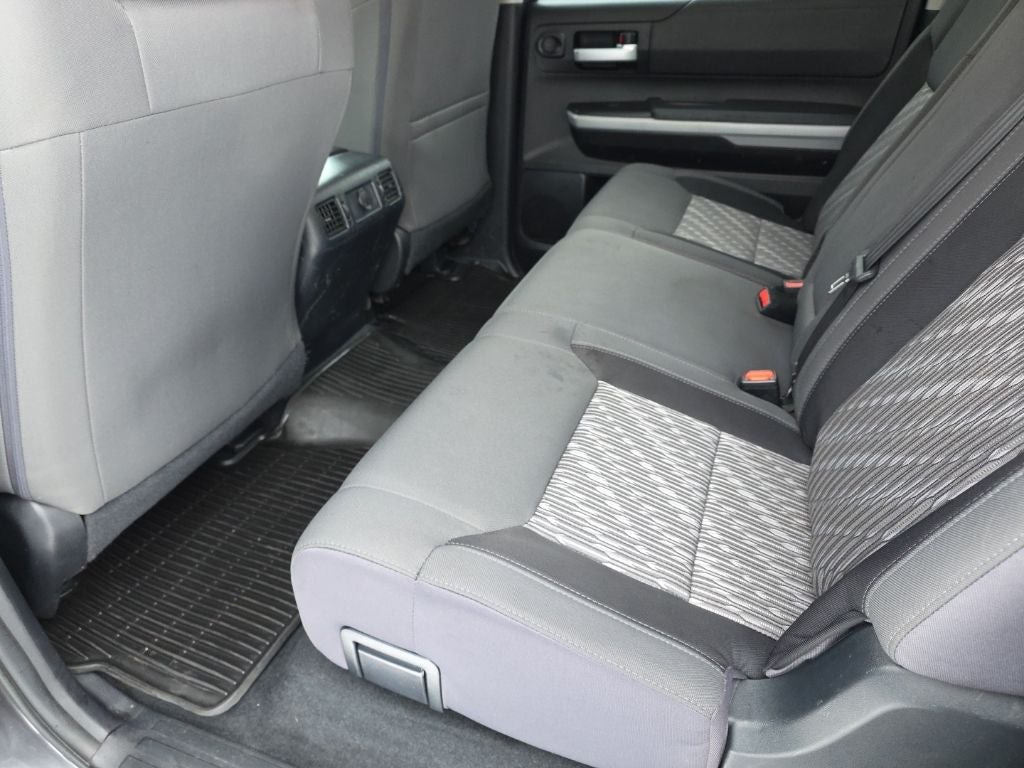 2020 Toyota Tundra SR5 5.7L V8