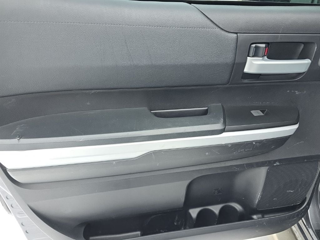 2020 Toyota Tundra SR5 5.7L V8