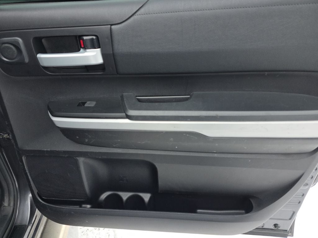 2020 Toyota Tundra SR5 5.7L V8