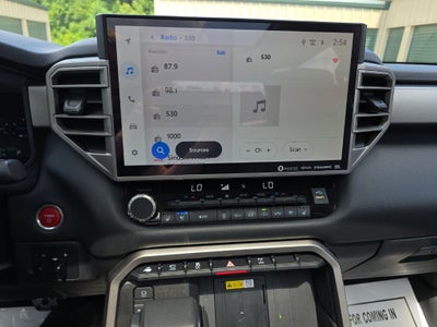 2023 Toyota Tundra Hybrid Limited
