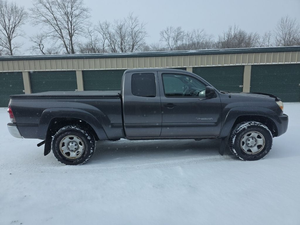 2011 Toyota Tacoma Base V6