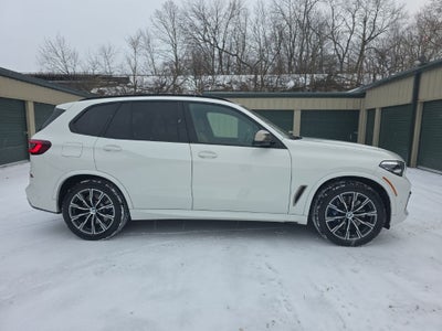 2023 BMW X5 M50i