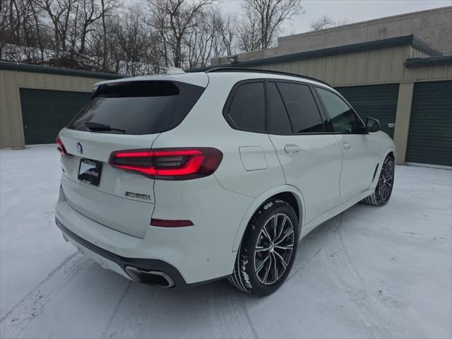 2023 BMW X5 M50i