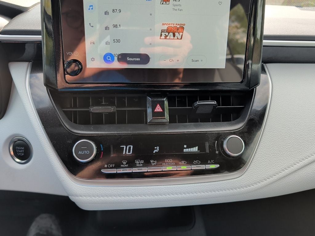 2025 Toyota Corolla SE