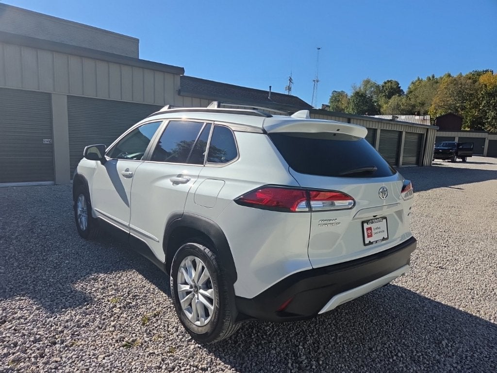 2024 Toyota Corolla Cross LE