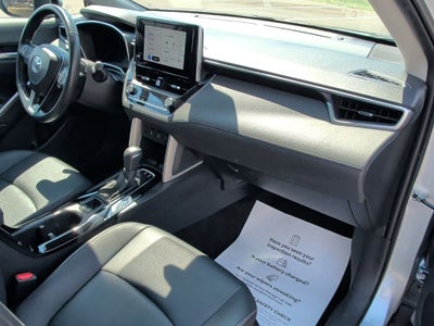 2024 Toyota Corolla Cross XLE