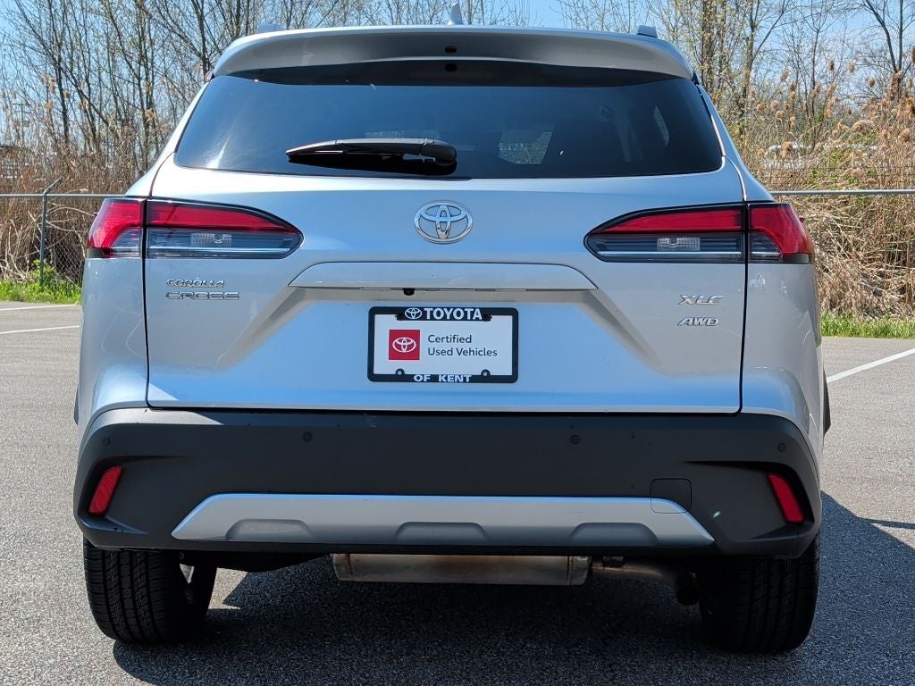 2024 Toyota Corolla Cross XLE