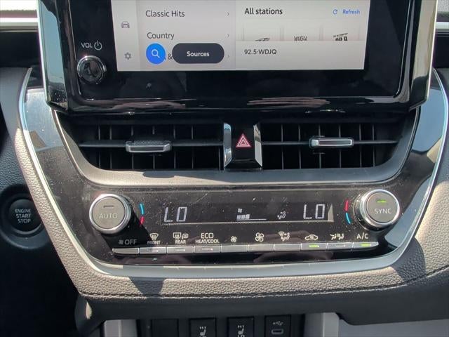 2024 Toyota Corolla Cross XLE