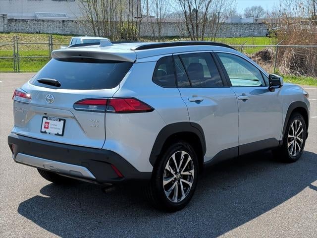 2024 Toyota Corolla Cross XLE