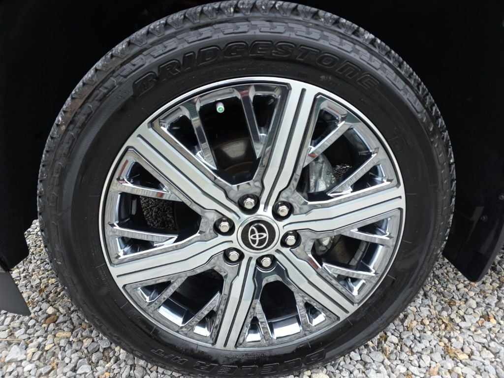 2024 Toyota Sequoia Capstone