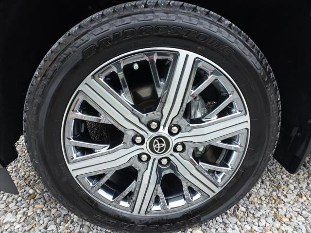 2024 Toyota Sequoia Capstone