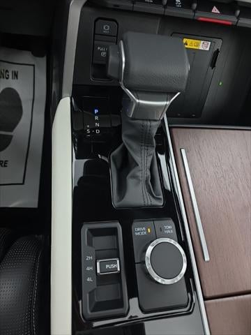 2024 Toyota Sequoia Capstone