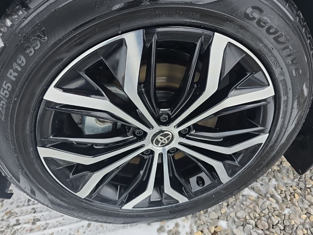 2024 Toyota Crown Limited