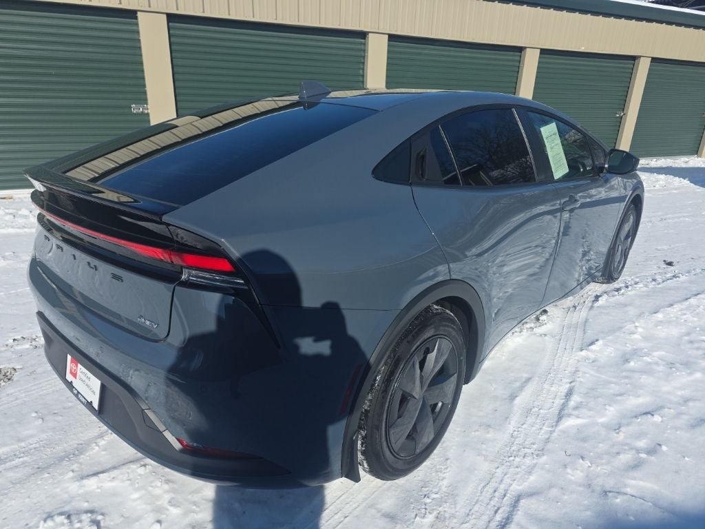 2024 Toyota Prius LE