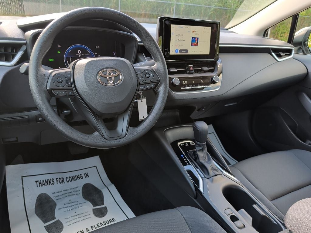 2026 Toyota Corolla Hybrid LE