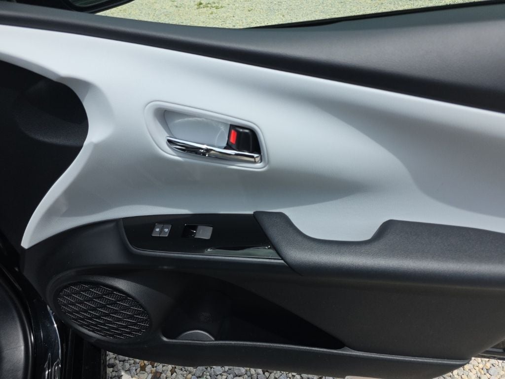 2019 Toyota Prius XLE AWD-e