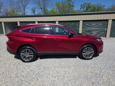 2024 Toyota Venza XLE