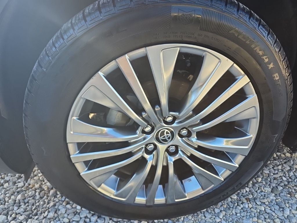 2023 Toyota Venza Limited