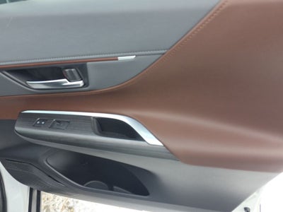 2024 Toyota Venza XLE