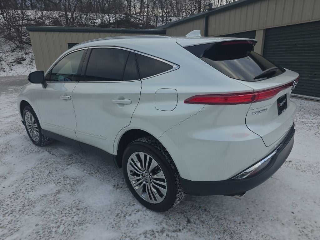 2024 Toyota Venza XLE