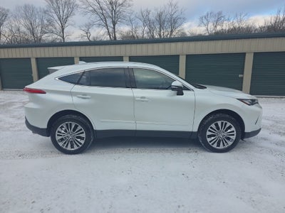 2024 Toyota Venza XLE