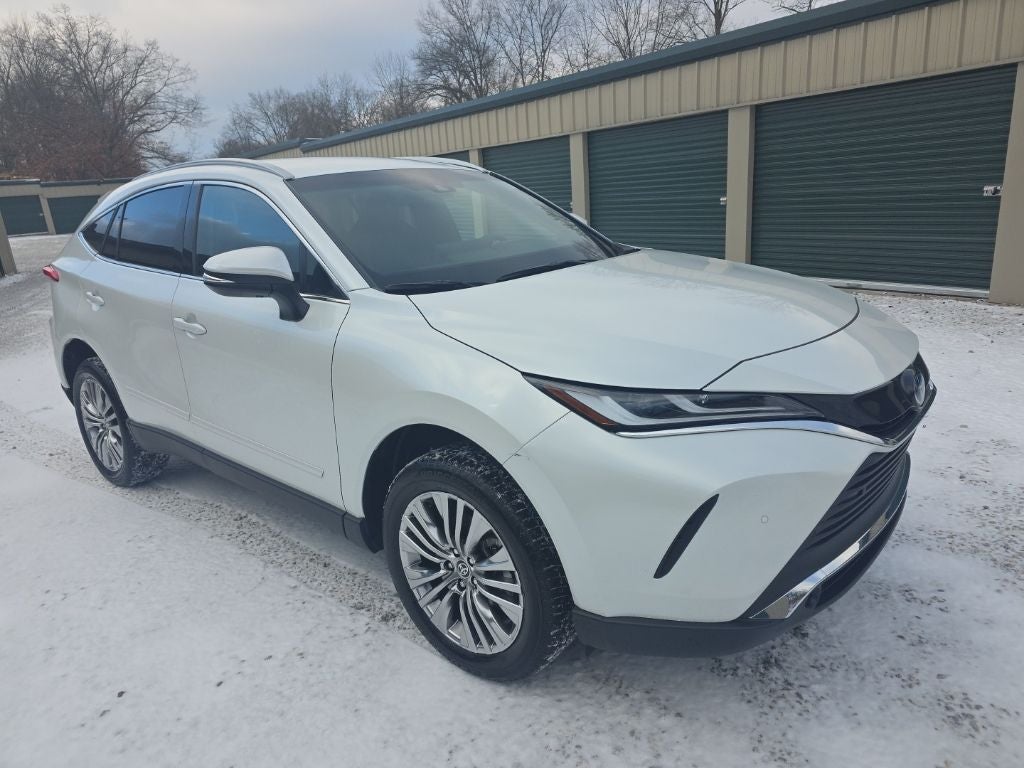 2024 Toyota Venza XLE