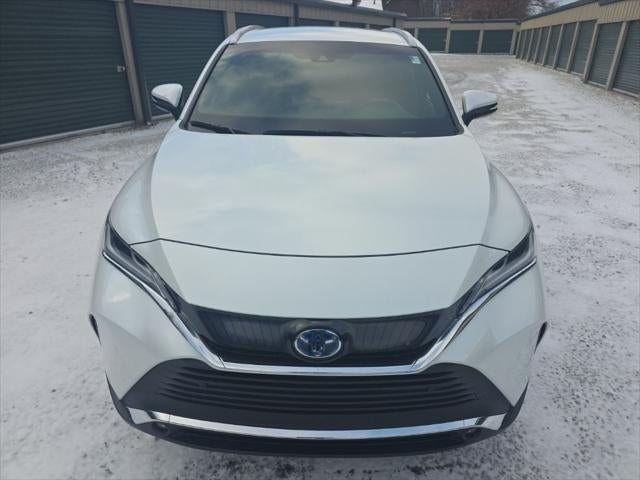 2024 Toyota Venza XLE