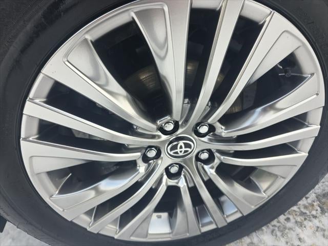 2024 Toyota Venza XLE