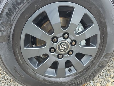 2025 Toyota Land Cruiser Base