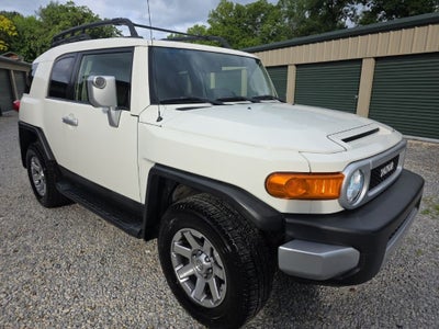 2014 Toyota FJ Cruiser Base