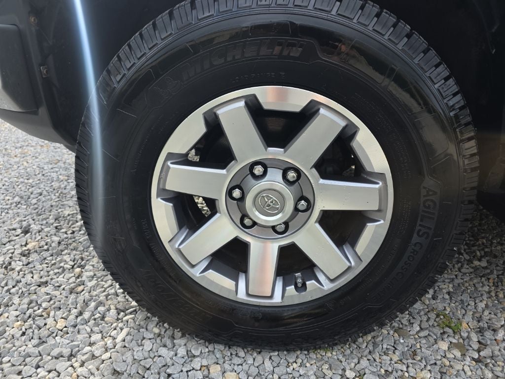2014 Toyota FJ Cruiser Base