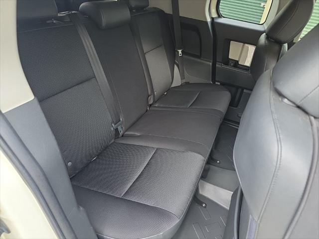 2014 Toyota FJ Cruiser Base