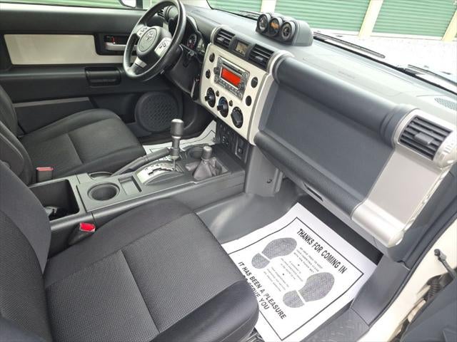 2014 Toyota FJ Cruiser Base