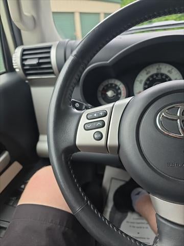 2014 Toyota FJ Cruiser Base