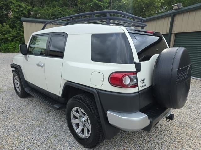 2014 Toyota FJ Cruiser Base