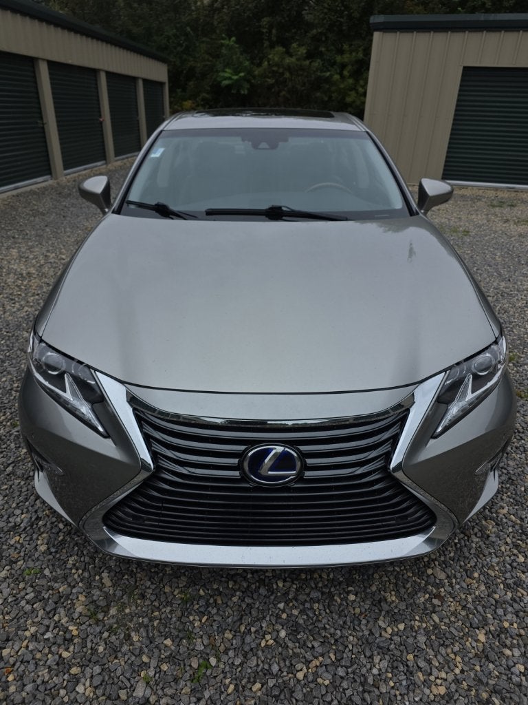 2018 Lexus ES 300h