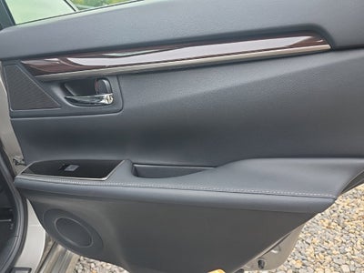 2018 Lexus ES 300h