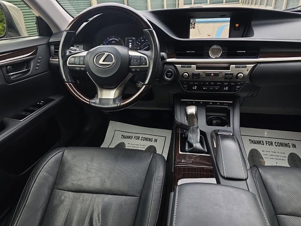 2018 Lexus ES 300h