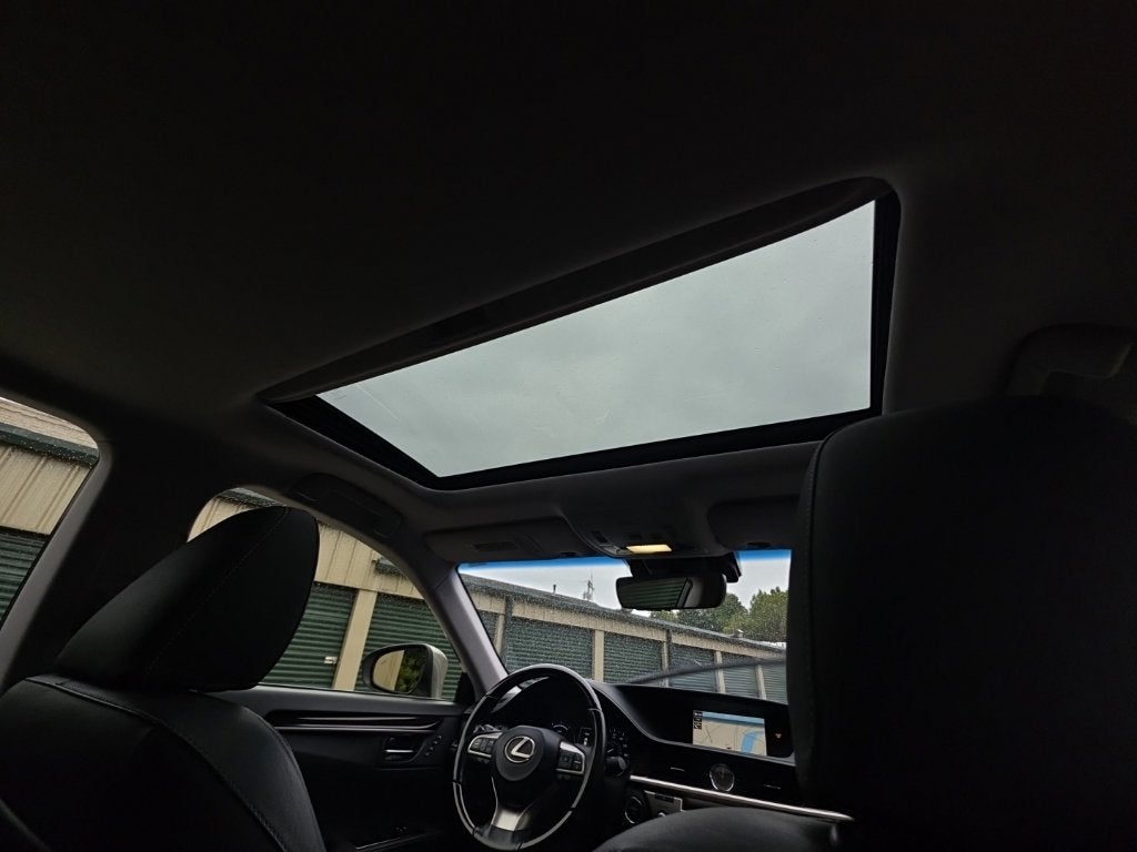 2018 Lexus ES 300h