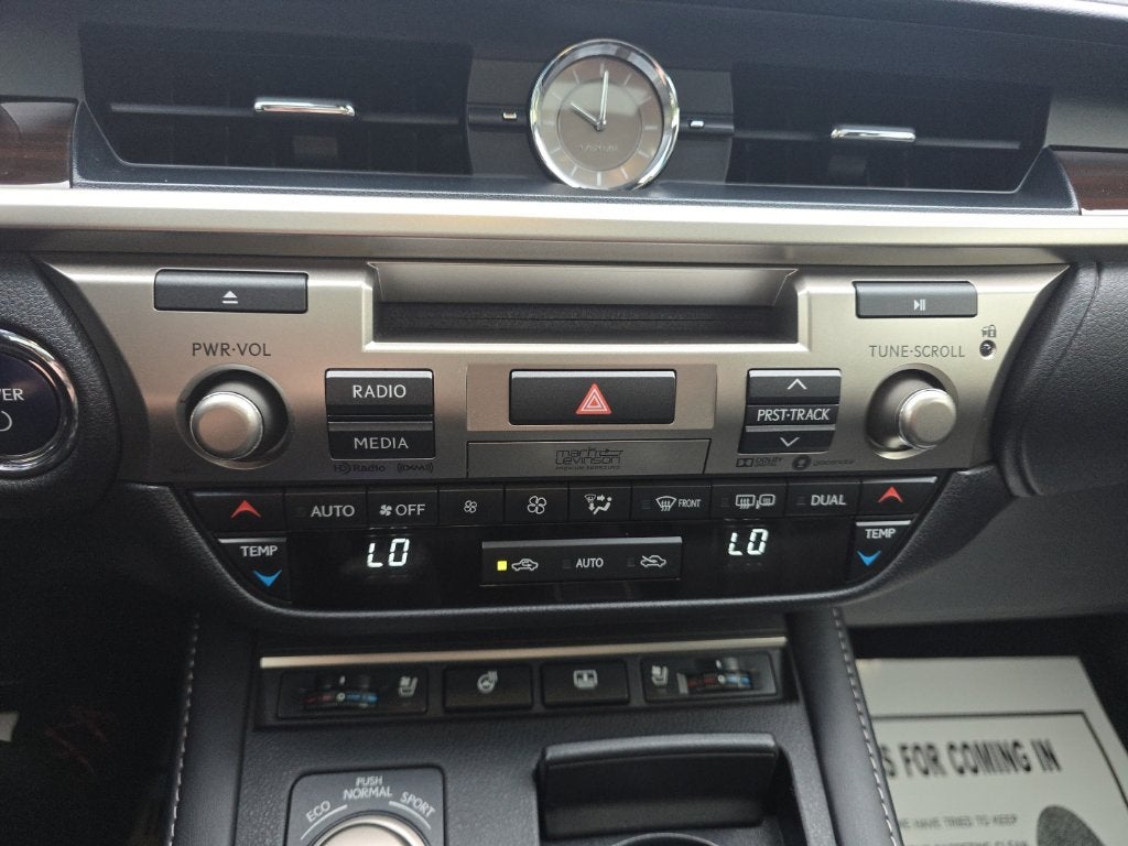 2018 Lexus ES 300h