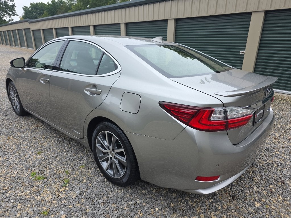 2018 Lexus ES 300h