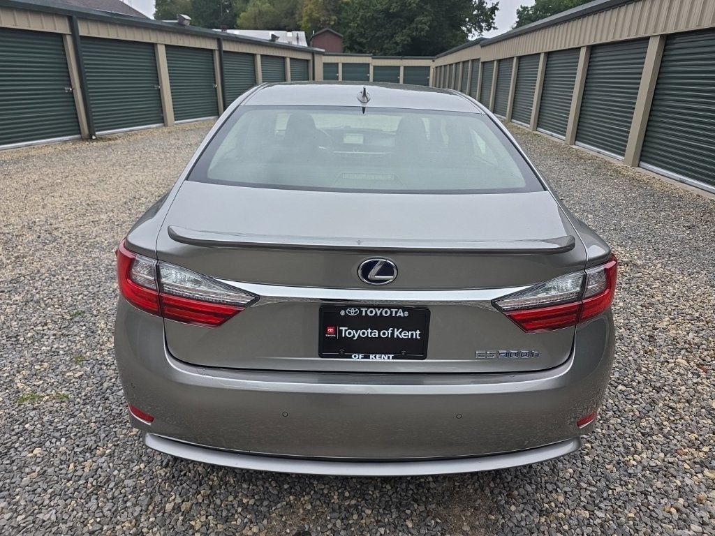 2018 Lexus ES 300h