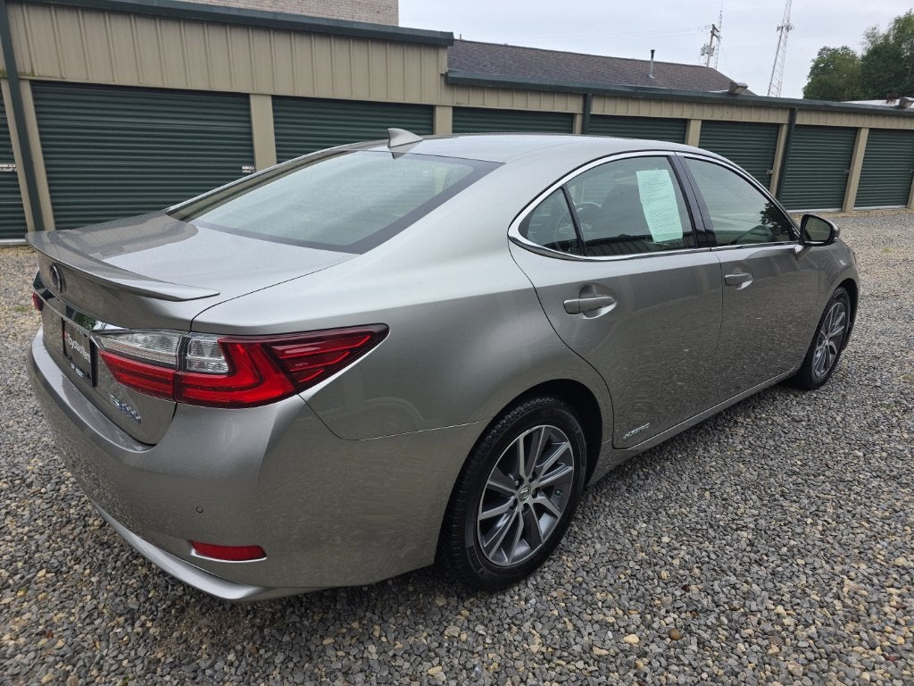 2018 Lexus ES 300h