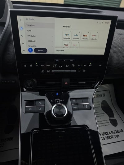 2024 Toyota bZ4X XLE