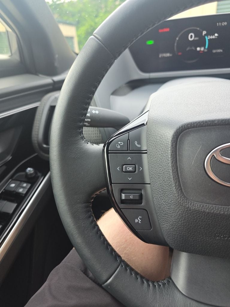 2024 Toyota bZ4X XLE