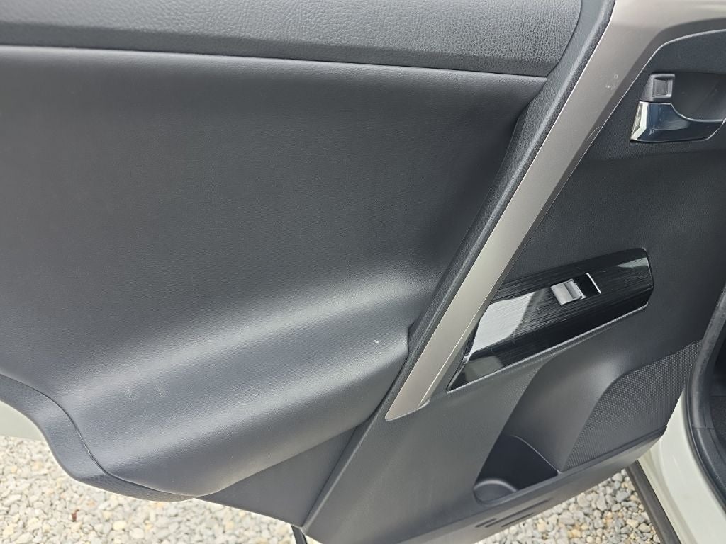 2016 Toyota RAV4 Hybrid Limited