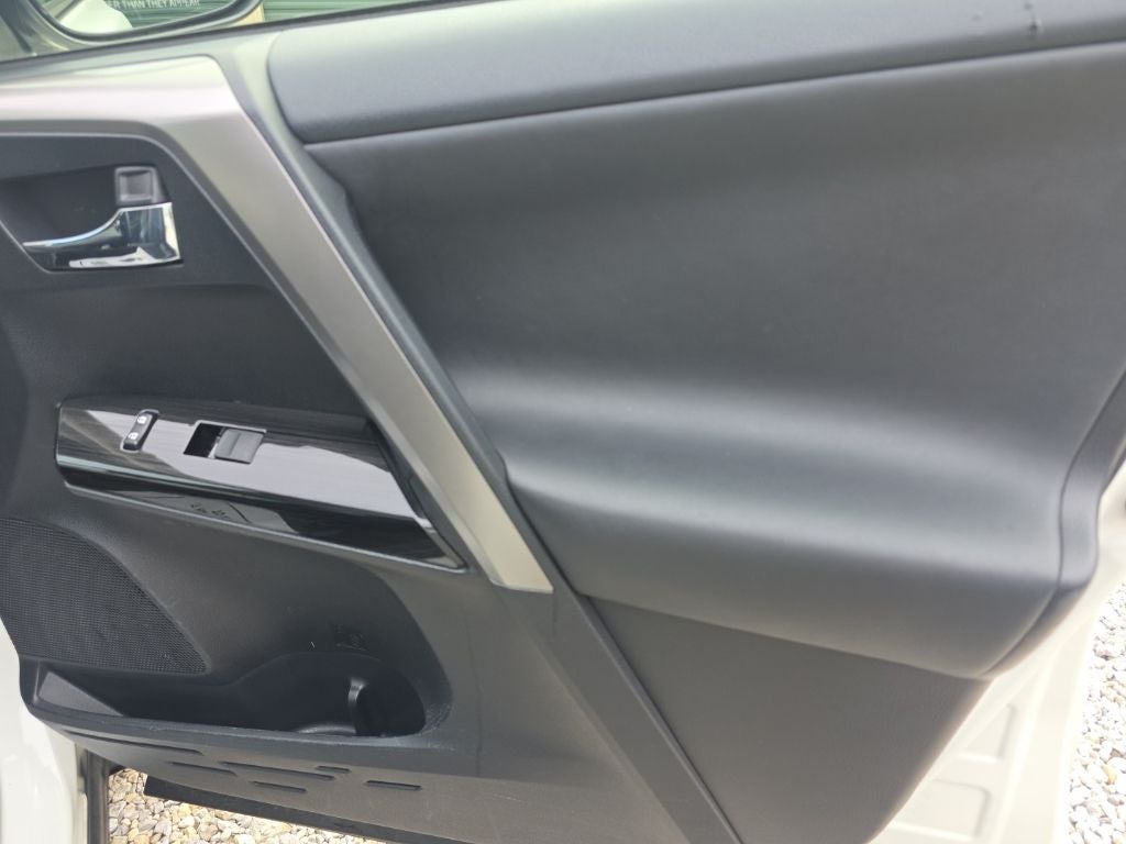 2016 Toyota RAV4 Hybrid Limited