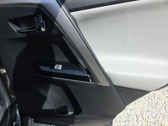 2016 Toyota RAV4 Hybrid Limited